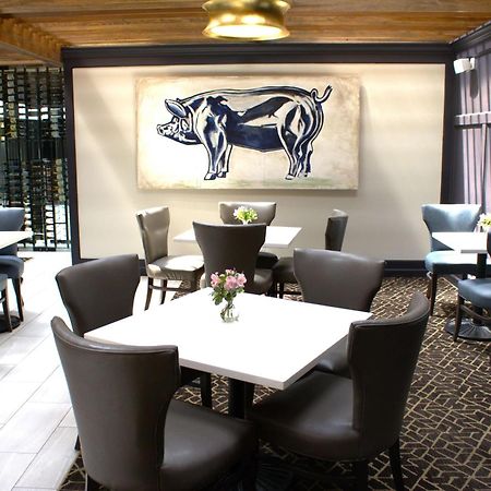 The Burgundy Hotel, Tapestry Collection By Hilton Little Rock Buitenkant foto
