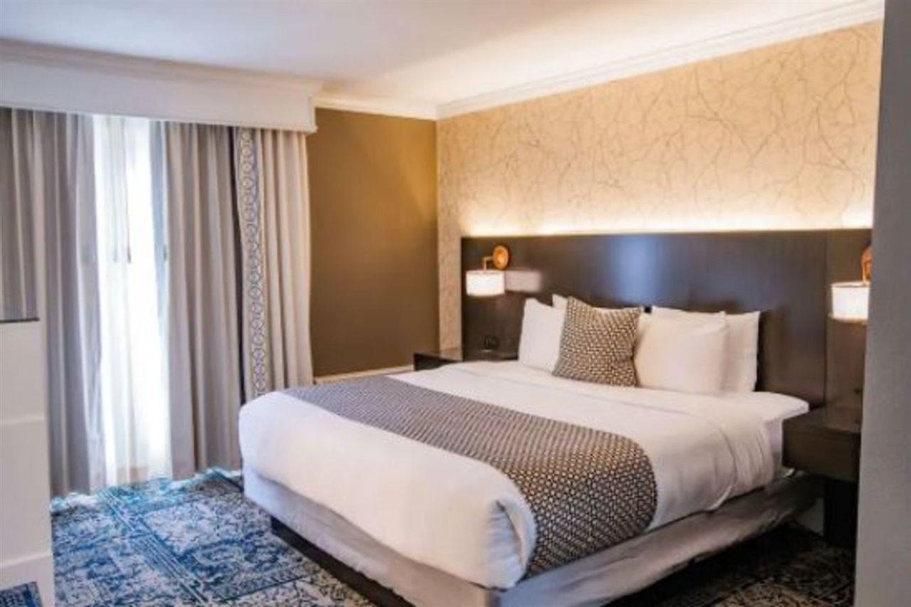 The Burgundy Hotel, Tapestry Collection By Hilton Little Rock Buitenkant foto