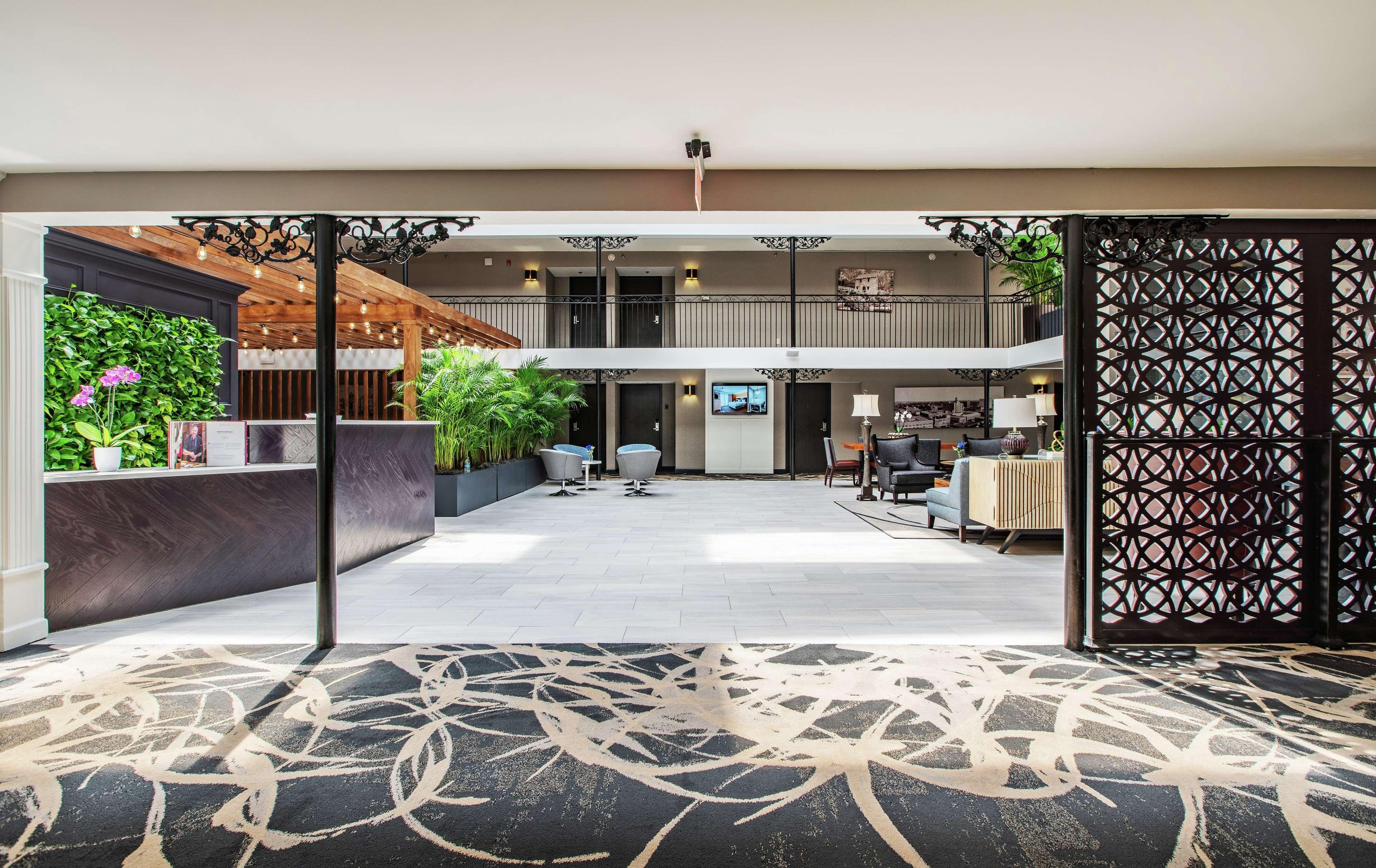 The Burgundy Hotel, Tapestry Collection By Hilton Little Rock Buitenkant foto